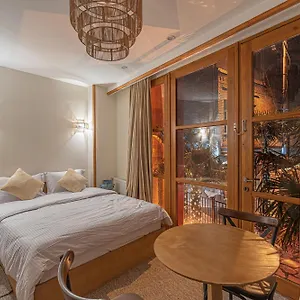 Palm Boutique Hotel